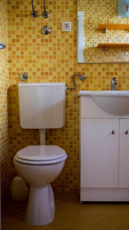 Apartments Karla Rogoznica  Ngoại thất bức ảnh