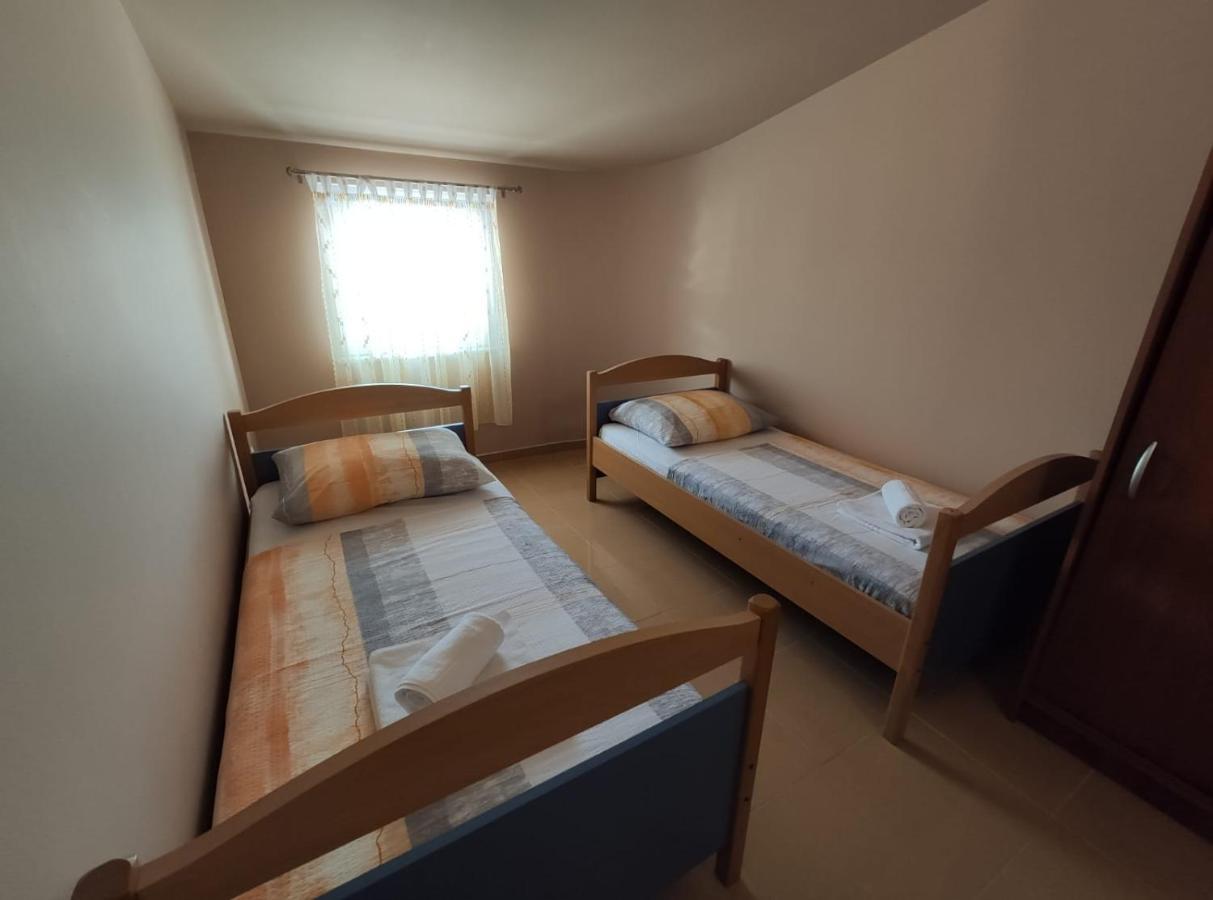 Apartments Karla Rogoznica  Ngoại thất bức ảnh